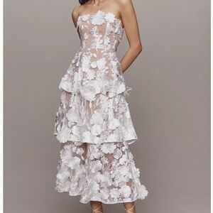 Elliatt Strapless White Floral Dress